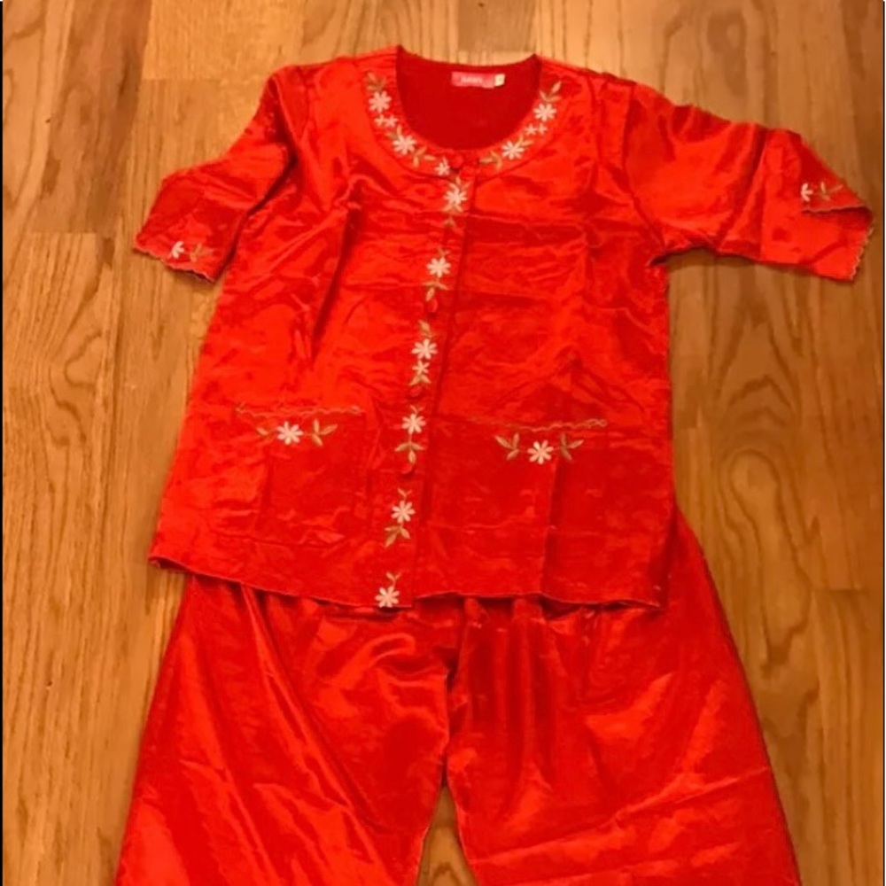 Red Satin Embroidered PJs 2 pieces lot EUC Lounge Outfit Like Johnny Was